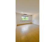 Alquilo Casa Luque - Laurelty (Z/ Av. Andrés Insfran)