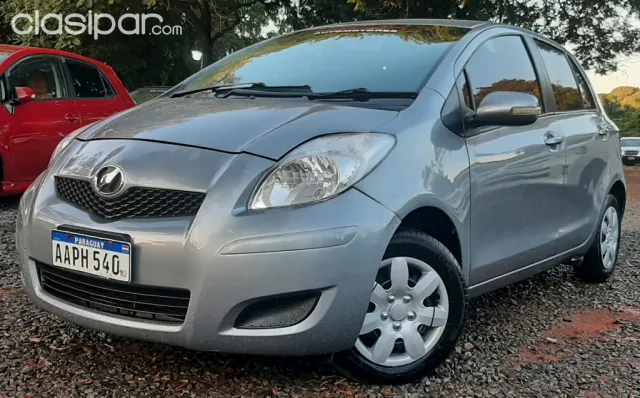 Toyota Vitz 2009 - foto 2
