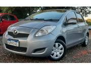 TOYOTA NEW VITZ AÑO 2009 CON CHAPA MERCOSUR UNICO DUEÑO IMPECABLE FINANCIO CON ENTREGA.