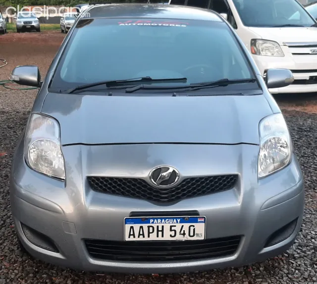 Toyota Vitz 2009 — foto 3