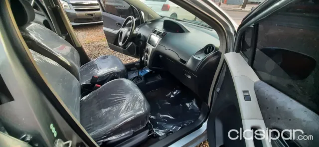 Toyota Vitz 2009 - foto 8