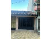 SAJONIA, PROX. CRISTO REY: CHALET P/ INVERSION, 210 M2, 3 DORMIT, AMPLIOS AMBIENTES, 2 GAR