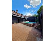 🏡 ALQUILER DE CASA EN ZONA EXCLUSIVA – STMA. TRINIDAD 🏡