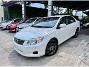 HERMOSO TOYOTA COROLLA AXIO 2.009 - BLANCO