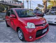 TOYOTA NEW SIENTA ROJO 2013 /12 FULL EQ. 1.5cc 🔆3 HILERAS DE ASIENTOS INTERIOR NEGRO PUE
