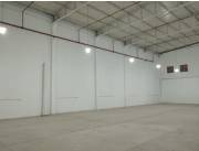 Alquilo tinglado . Iva incluido