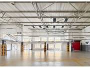 ALQUILO SALON COMERCIAL EN FDO DE LA MORA, Zº PASEO 1811 COD 4024