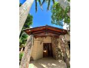 VENDO CASA EN ASUNCION, BARRIO NAZARETH COD 4057