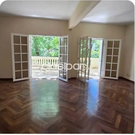 MANORÁ: ELEGANTE SEMI-PISO ESTILO FRANCES, 3 SUITES, AMPLIA RECEPCION, PISCINA, PARQUES. — foto 3