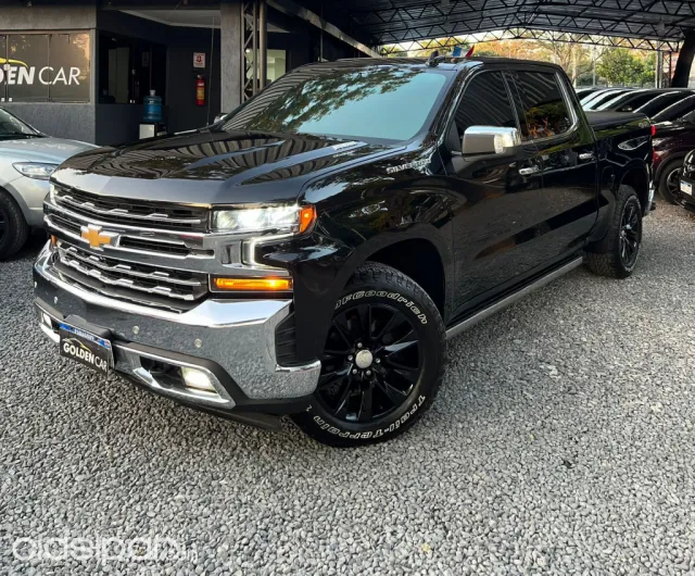 Chevrolet Silverado 2021 — foto 2