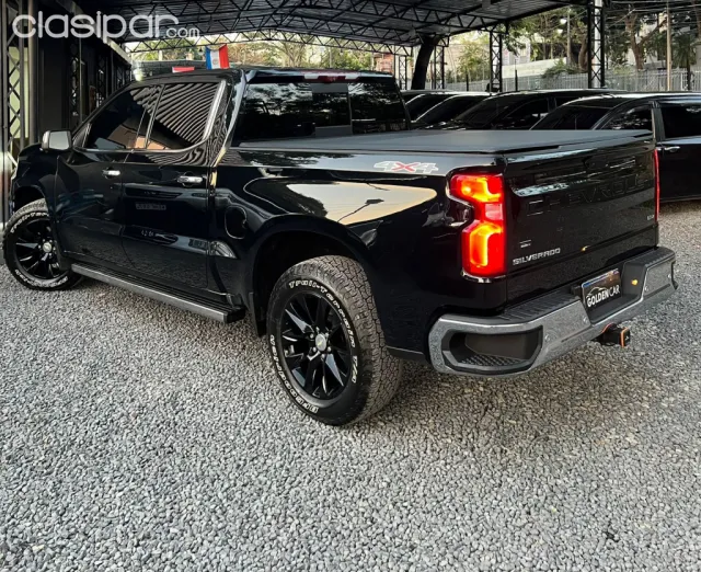Chevrolet Silverado 2021 — foto 7