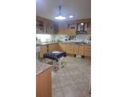 EN VENTA HERMOSA RESIDENCIA EN AREGUÁ