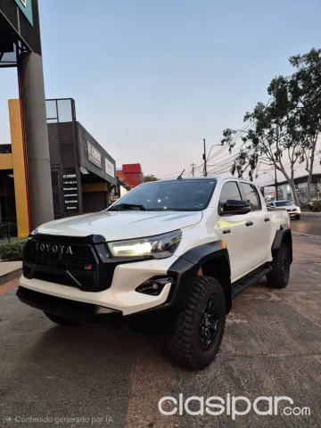 Toyota Hilux 2023 — foto 3