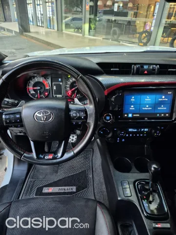 Toyota Hilux 2023 — foto 5
