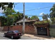 Vendo terreno con 26m2 de frente sobre Sacramento en Asunción Trinidad