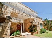 En alquiler casa Barrio Mburicao Asuncion Id 44456