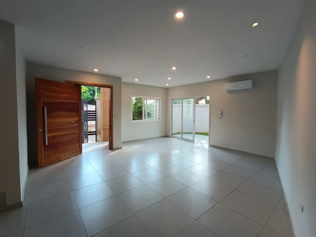 VENTA - DUPLEX - ASUNCIÓN — photo 2