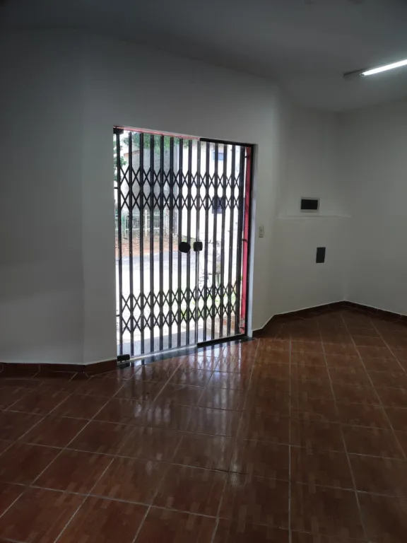 MR ALONSO: UBICACIÓN IDEAL! 720 M2, IMPECABLE DEPOSITO + OFICINAS, APTO P MONTA CARGA. — foto 2