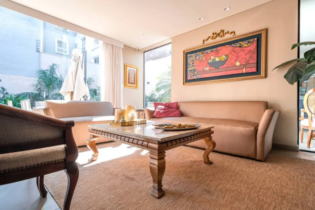 RESIDENCIA DE LUJO EN VENTA EN ASUNCION - BARRIO VIRGEN DEL HUERTO — foto 3