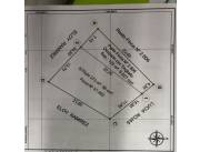 Vendo terreno de:1.800m2 en Barrio Primavera Luque