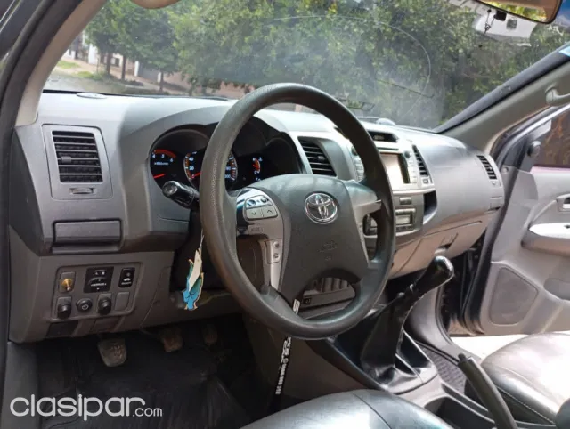 Toyota Hilux 2012 — foto 5