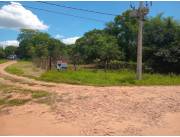 EN GUARAMBARE Vendo 2 TERRENOS