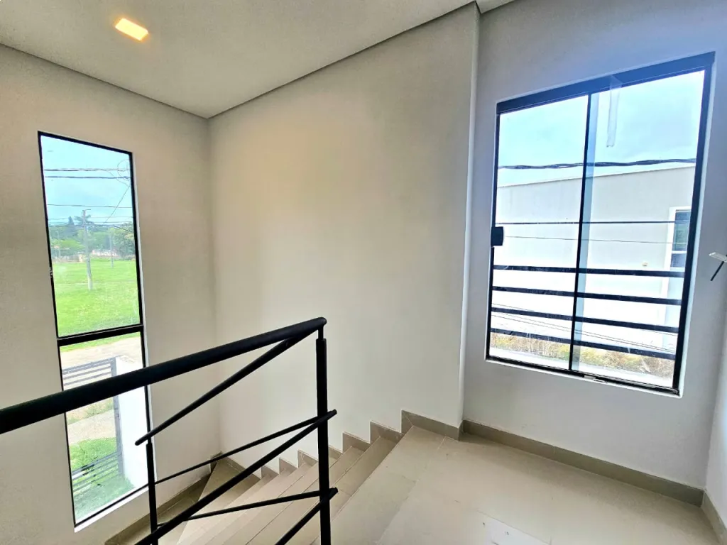 MODERNOS DUPLEX DE 3 HABITACIONES EN ALTO PINAR, LUQUE — foto 3