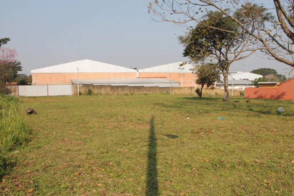 TERRENO EN VENTA – SOBRE AVDA. PROFE. DR. VICTORIO CURIEL, SAN LORENZO — foto 2