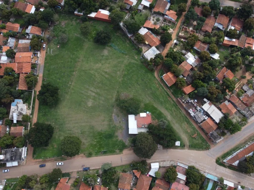 UNA HECTÁREA DE PROPIEDAD CENTRO DE LIMPIO VENDO!! — foto 2
