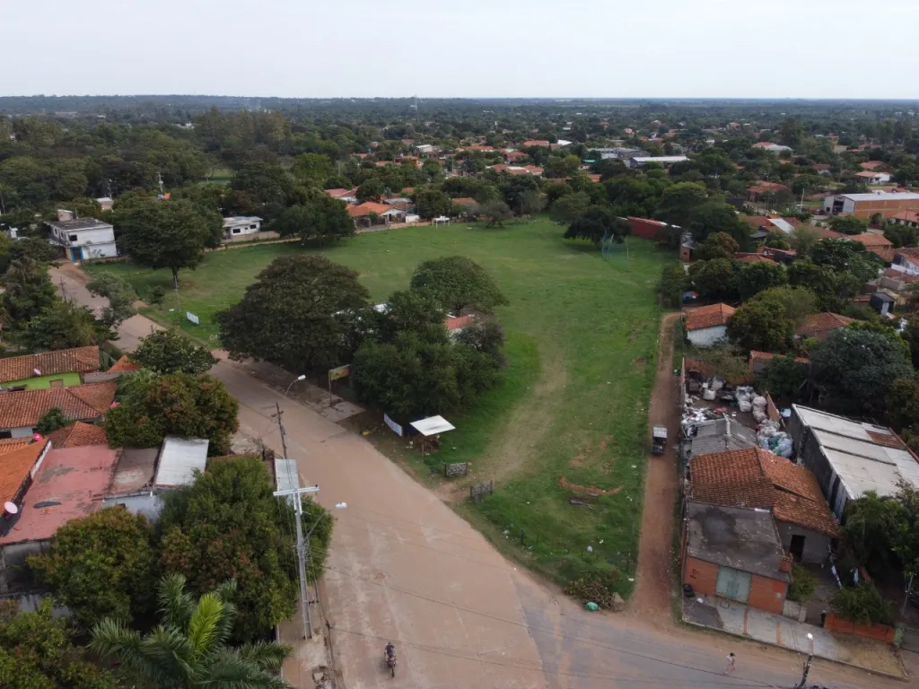 UNA HECTÁREA DE PROPIEDAD CENTRO DE LIMPIO VENDO!! — foto 3