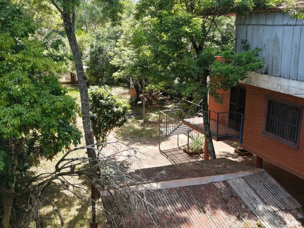 EN VENTA PROPIEDAD CON CONSTRUCCION Y ARROYO EN UBICACION ESTRATEGICA — foto 3