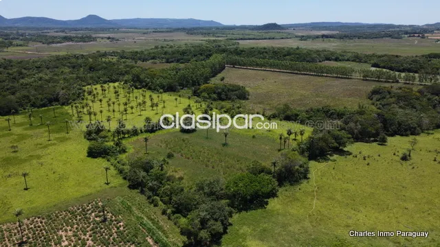 En Venta – Propiedad de 29 Hectáreas con Casa en La Colmena — foto 2