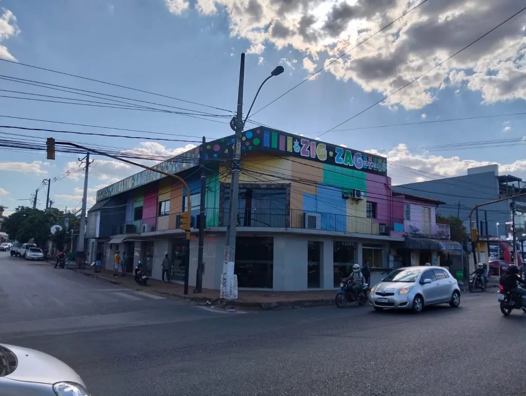 🔑 ALQUILER – IMPECABLE SALÓN COMERCIAL EN SAN LORENZO — фото 2