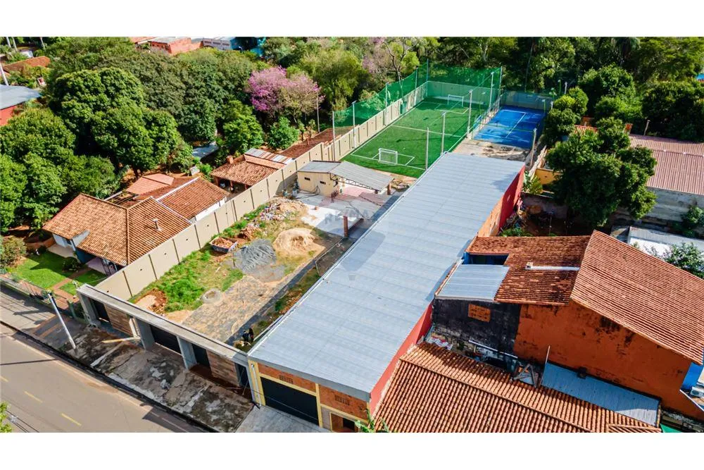 Terreno de 2.050m2 amurallado en Lambaré. — foto 2