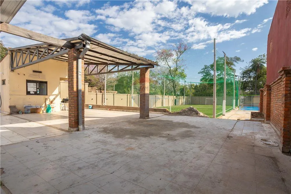 Terreno de 2.050m2 amurallado en Lambaré. — foto 3