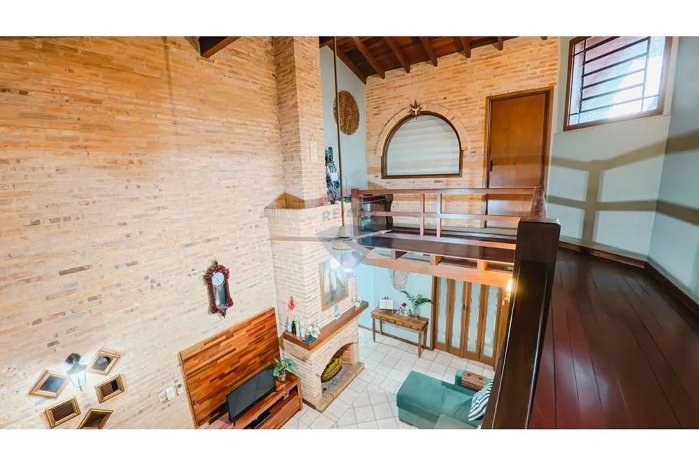 VENDO CASA EN PARANA COUNTRY CLUB ZONA ALTA — foto 2