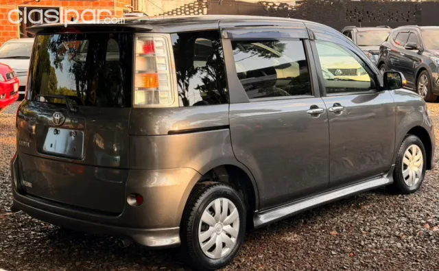 Toyota Sienta 2009 — foto 7