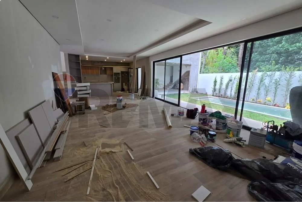 VENDO CASA EN BARRIO MBURUCUYA — foto 3