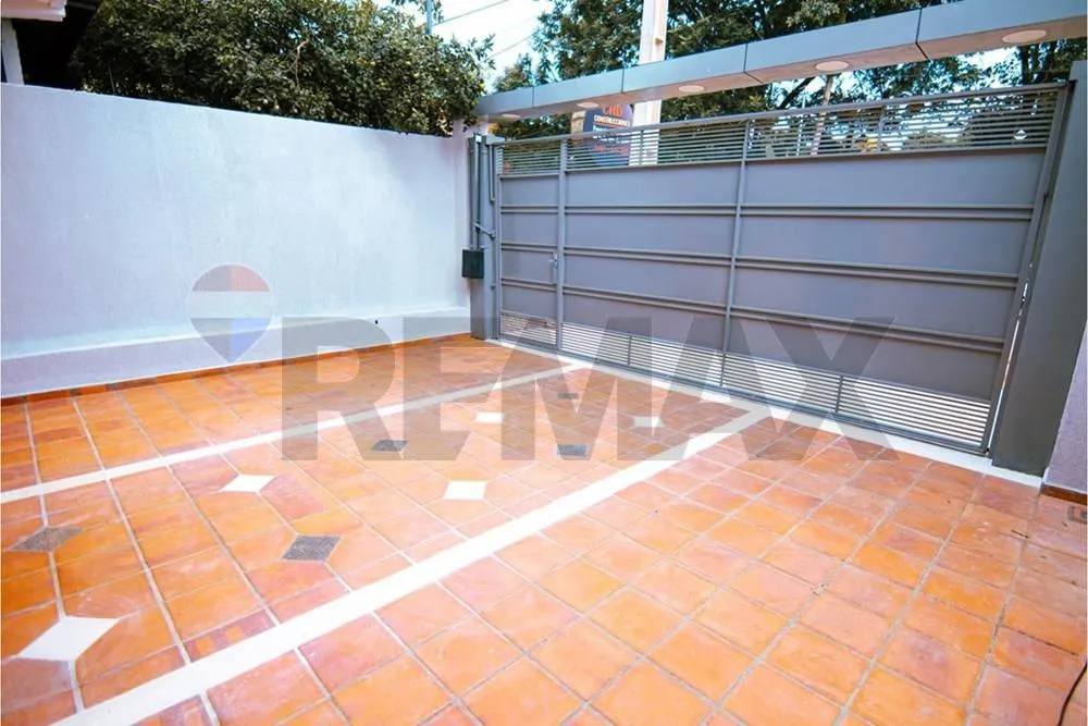 Duplex - Alquiler - Villa Elisa, Paraguay — foto 3