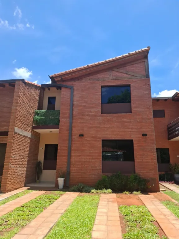 VENDO – DÚPLEX EN BARRIO CERRADO — foto 3