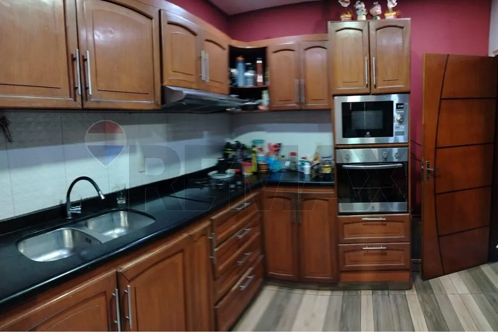 Casa en venta - Villa elisa, Paraguay — foto 2