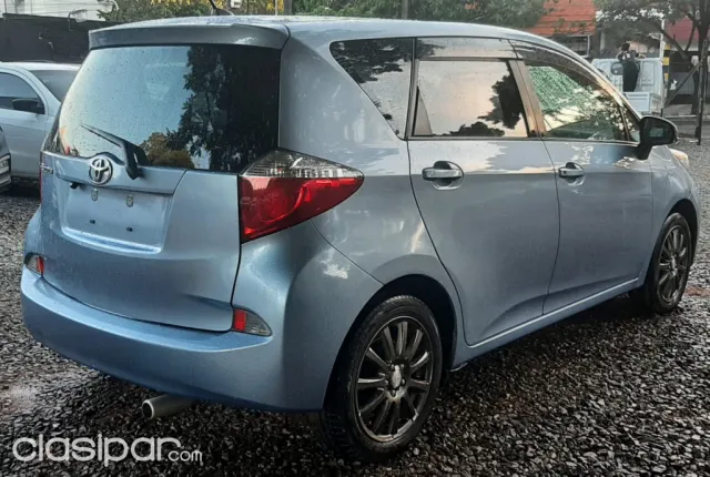 Toyota New Ractis 2011 — foto 6