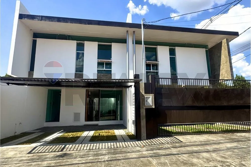 VENDO DUPLEX A ESTRENAR EN FDO.NORTE A ORILLA DE CAMPO GRANDE — foto 3