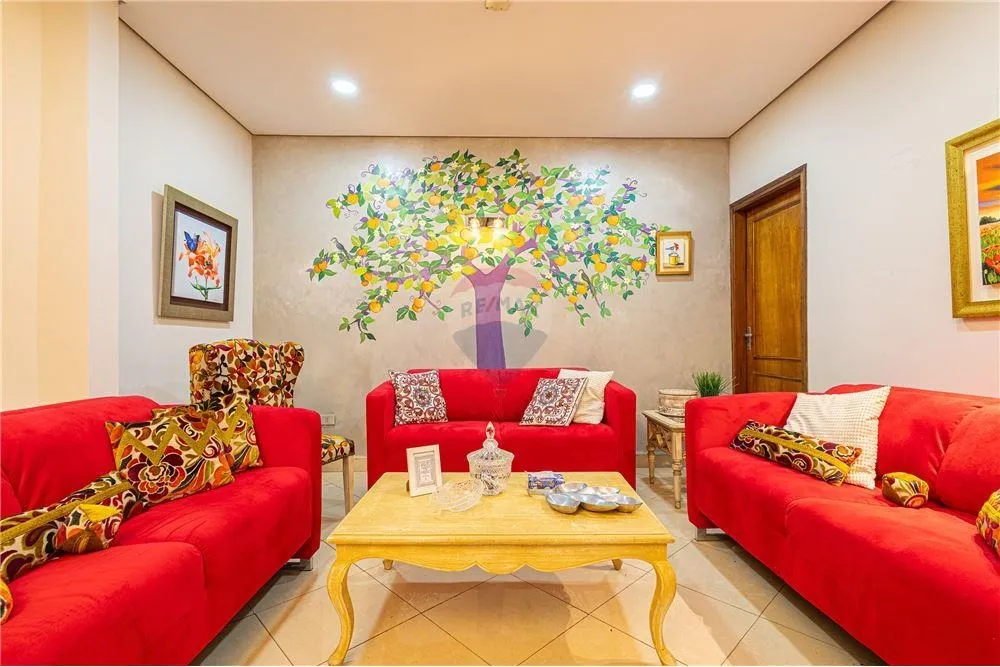 Vendo Hermosa Residencia en Esquina - Lambaré — foto 2