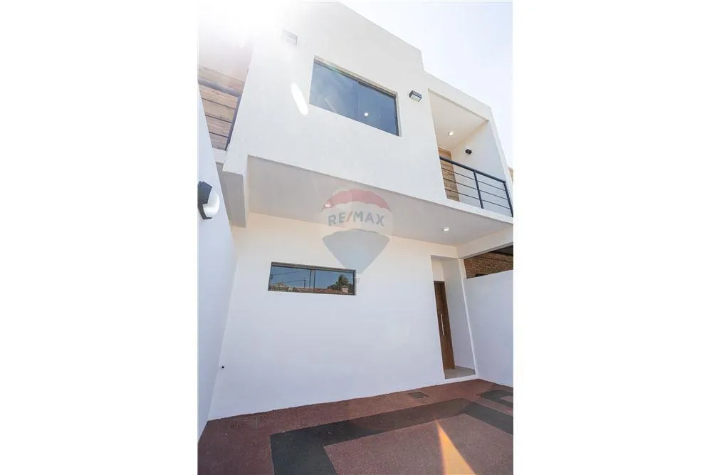 Duplex - Venta - Luque, Paraguay — foto 2