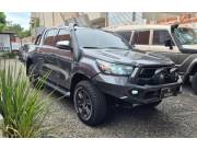 Toyota Hilux SR Automatica 4x4