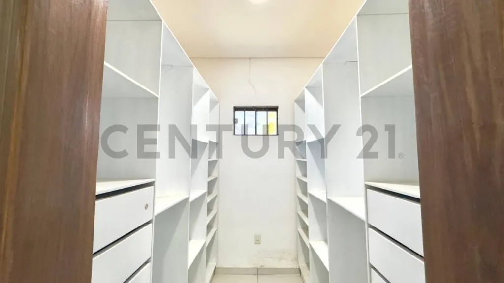 VENDO CASA, ZONA HIPÓDROMO- ASUNCIÓN — foto 2