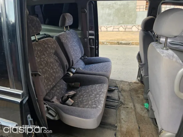 Nissan New Serena 2001 — foto 6