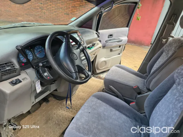 Nissan New Serena 2001 — foto 8