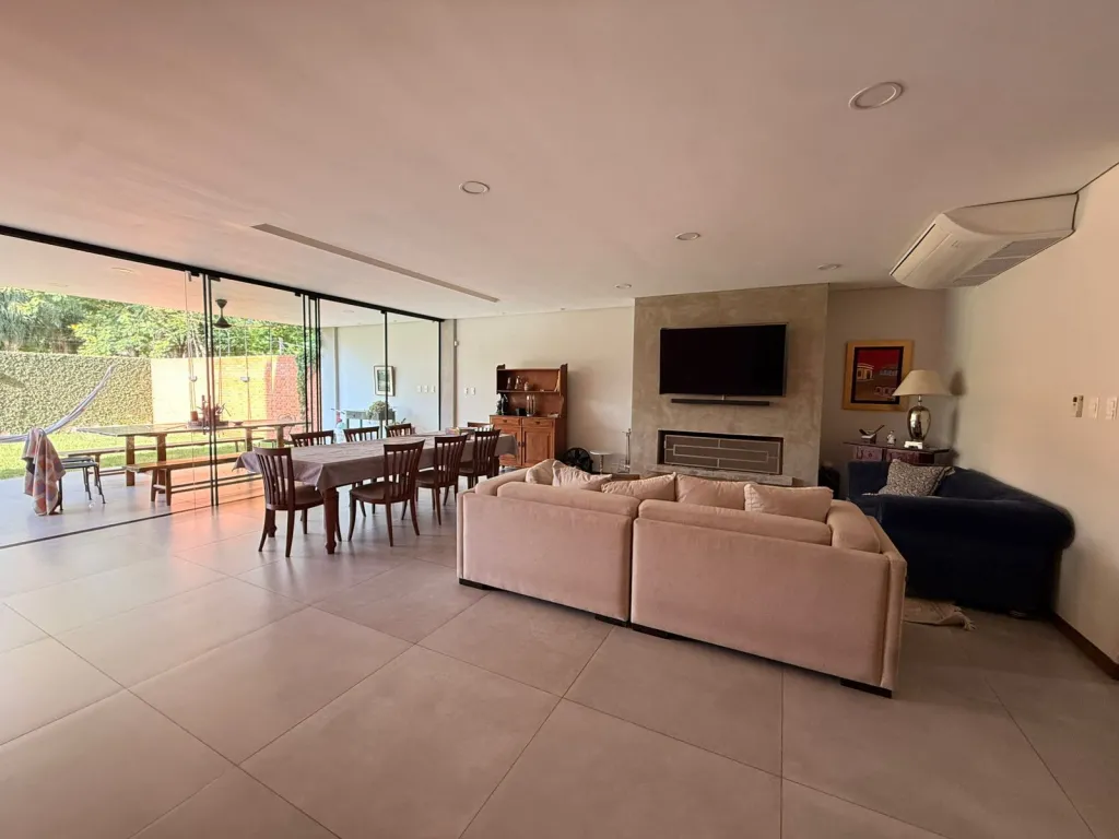 PROX. GOETHE, YKUA SATÍ: ELEGANTE RESIDENCIA, 4 SUITES, JARDÍN, PISCINA, MUY DISTINGUIDA!! — foto 3